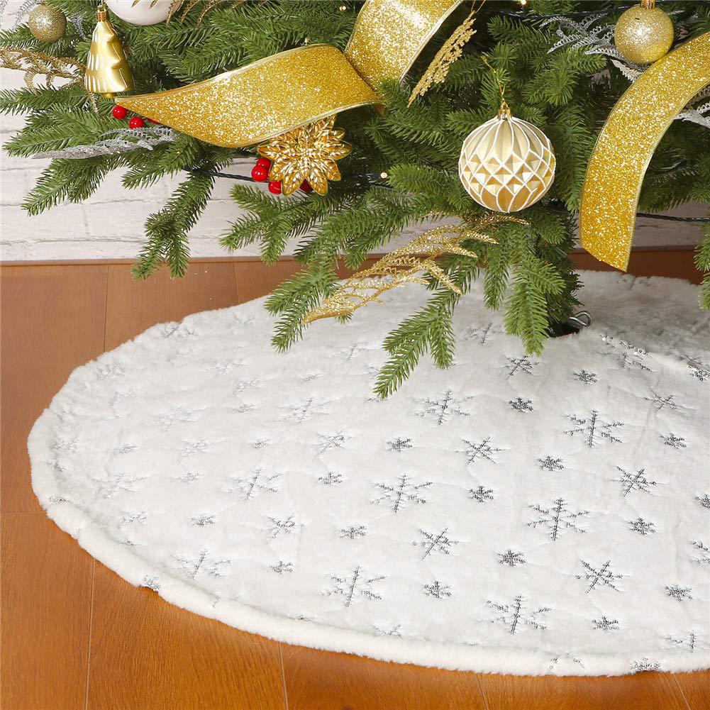 Nordic Simple White Long Pile Christmas Tree Skirt and Decor Set