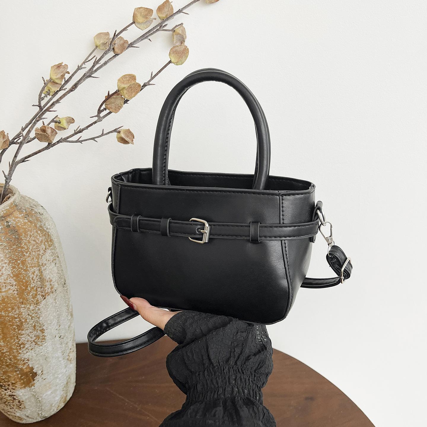 Simple, Fashionable and Unique Women s Single-shoulder Crossbody Small Bag чёрный
