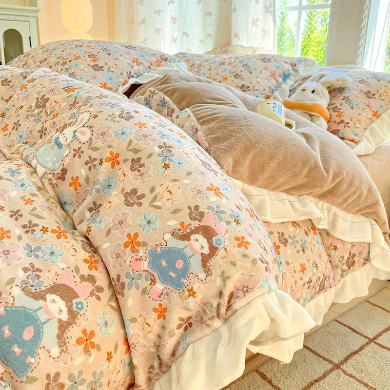 Thickened Milk Fleece Four-Piece Set, Lace Coral Fleece Quilt Cover, Bedding Fleece Bed Sheet Three-Piece Set