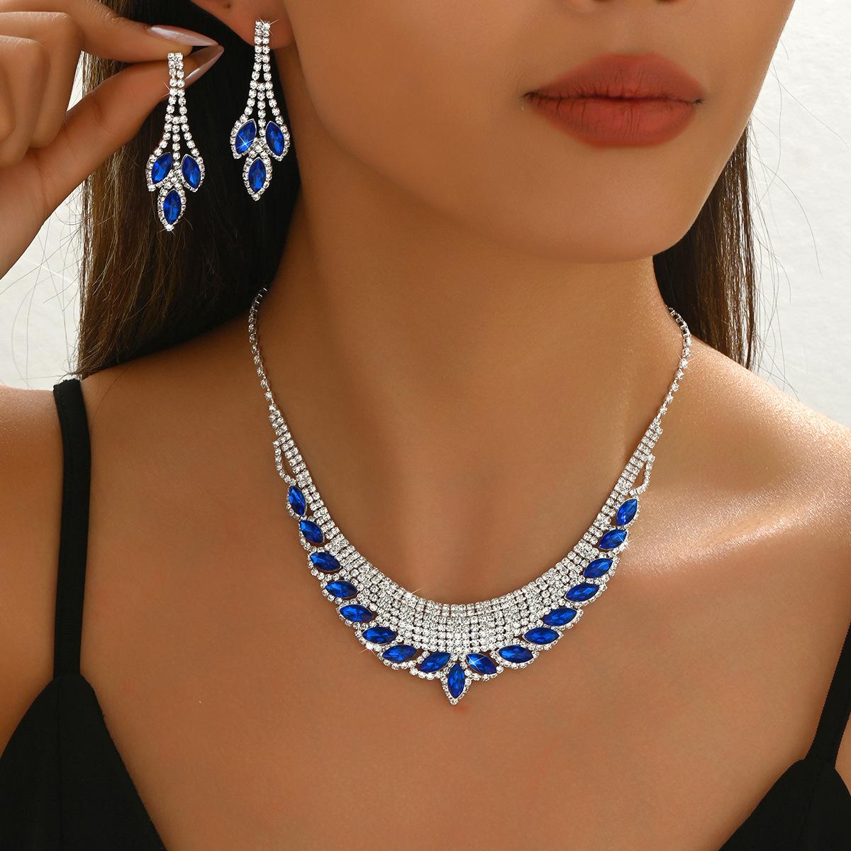 Свадебные украшения Комплект из двух предметов Свадебные аксессуары Европейский и американский Высококлассный Люкс Супер блестящий Синий Полностью бриллиантовый Набор из колье и серег 45CM