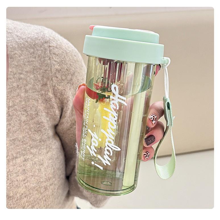 High-value portable sports straw cup, new student cup with tea compartment