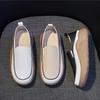 Mode Skor för Kvinnor Nyheter Hösten 2025 Mode Sport Flats Bekväma Gåskor Damsneakers Vulkaniserade Skor Loafers