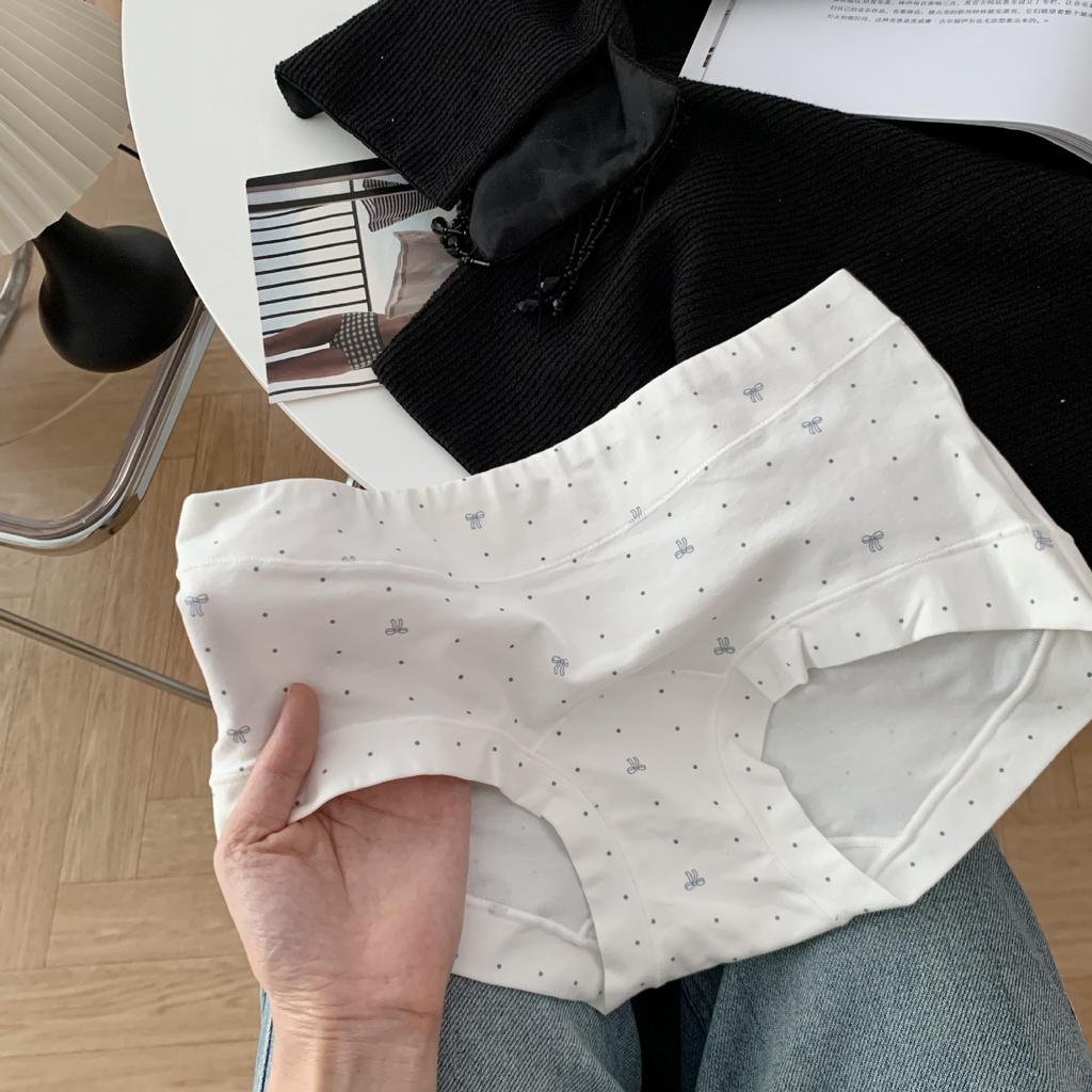 Large Size Ladies Spring and Autumn Small Floral Fresh Cotton Crotch Panties