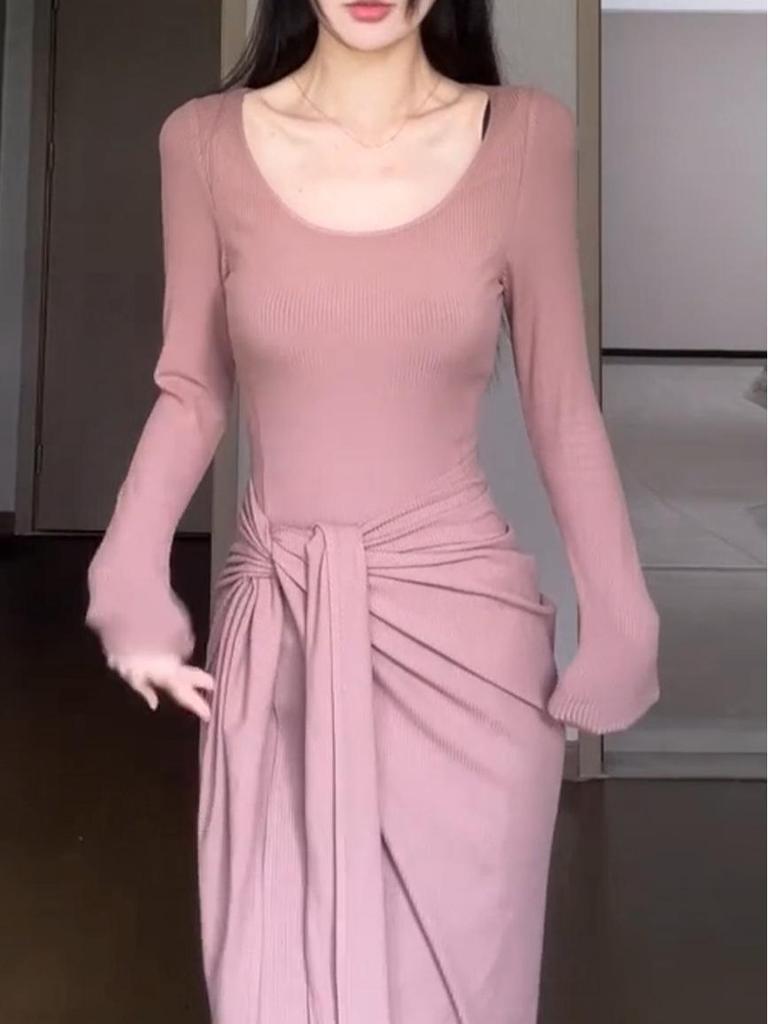 French Pink Knit Tie-Up Dress – Women's High-End Waist-Cinched Long Dress for Autumn/Winter 2025