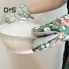 1Pc 2 Styles Baking Glove High Temperature Resistance Useful Heart-shaped Hand Clip Insulation Pad