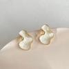Vintage French Geometric Cloud Studs Ladies White Enamel Niche Design Minimal Grace Ear Jewelry Elegant Daily Party Delicate