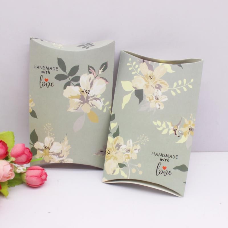 10pc 12.5x8x2cm new gift bags, pillow boxes, paper party matching packaging, jewelry bags
