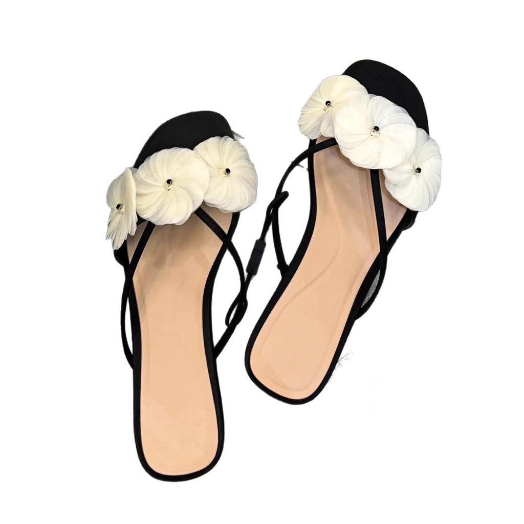 Leather French Niche Flower One-word Cool Slippers Women's Outer Wear 2025 Spring and Summer New Versatile Flat Sandals