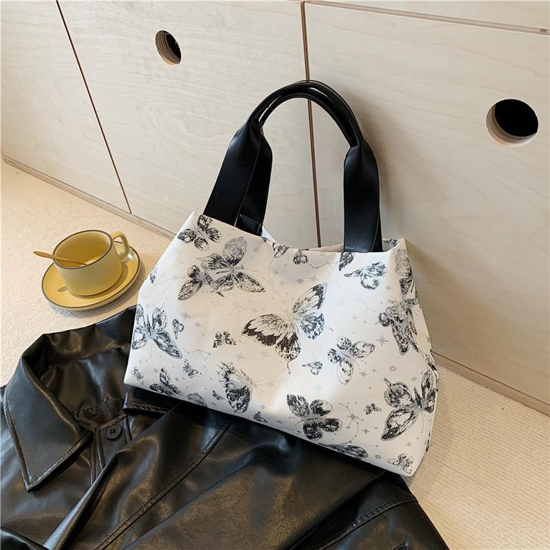 

Trendy Medium Size Spring Summer Women s Tote Bag With Chic Butterfly Design Perfect For Daily Use чорний
