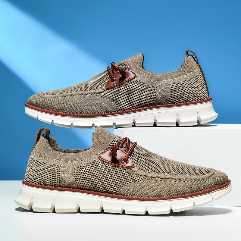 Large size four-season breathable fly-woven mesh running shoes, lightweight cushioning sports and leisure shoes