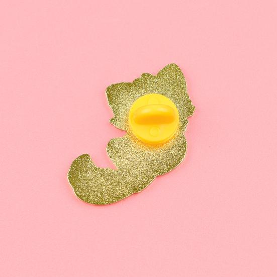 Cute Purple Cat Lapel Pin Cartoon Animal Brooch for Bags Jackets Hats Zinc Alloy Rust-Proof Unique Gift for Kids Teens Cat Lovers
