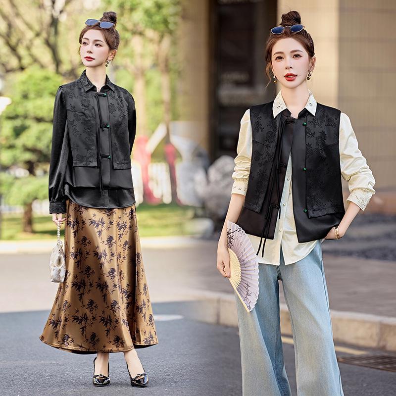 

Женский весенний ретро топ-жилет в китайском стиле 2025 HF25801-1 M (90-120 Jin) чёрный