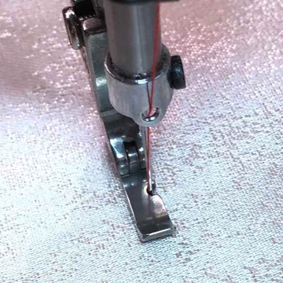 Industrielle Doppelsteppstich-Nähmaschine, unsichtbarer Reißverschluss, links und rechts, Nähfuß