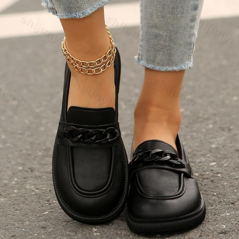Plus Size Women's 2026 Autumn New Style Thick Heel Temperament Metal Chain Round Head Shallow Mouth One Foot Kick Loafers Shoes