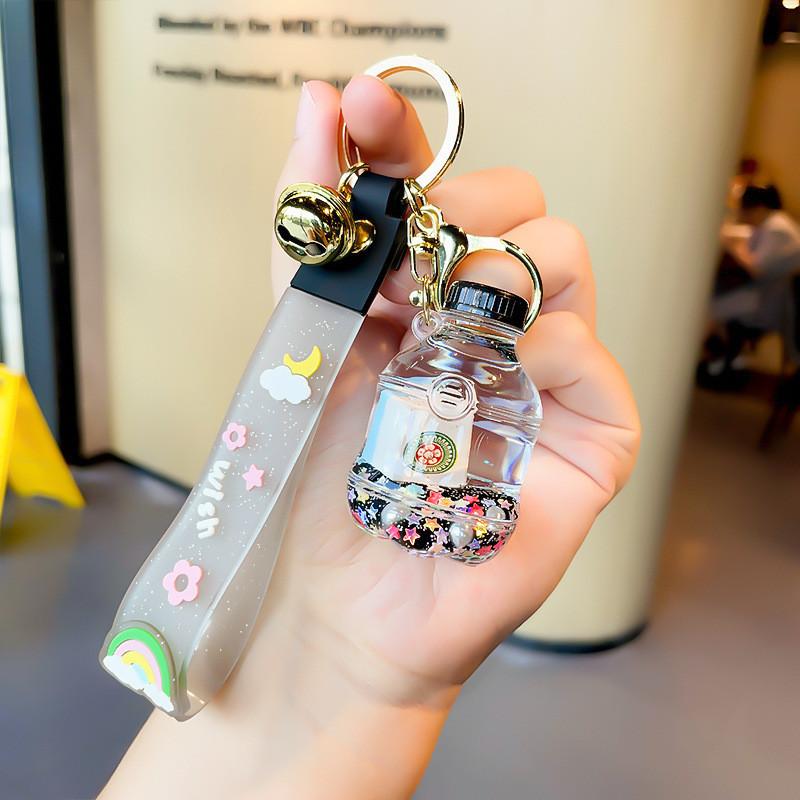 Unique Floating Sand Acryl Keychain Cute Astronaut Design For Gifts And Souvenirs