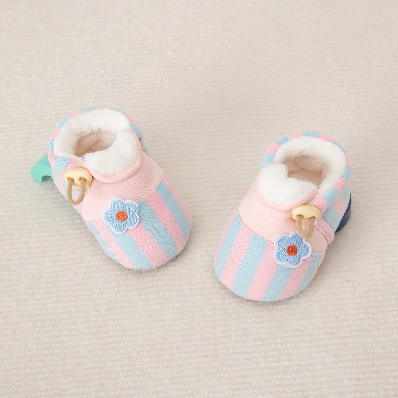 

Cartoon Animal Winter Baby Walking Shoes - Soft, Non-slip, Warm Plush Cotton for Toddler and Unisex Children s Home Use. S (0-6 Months)