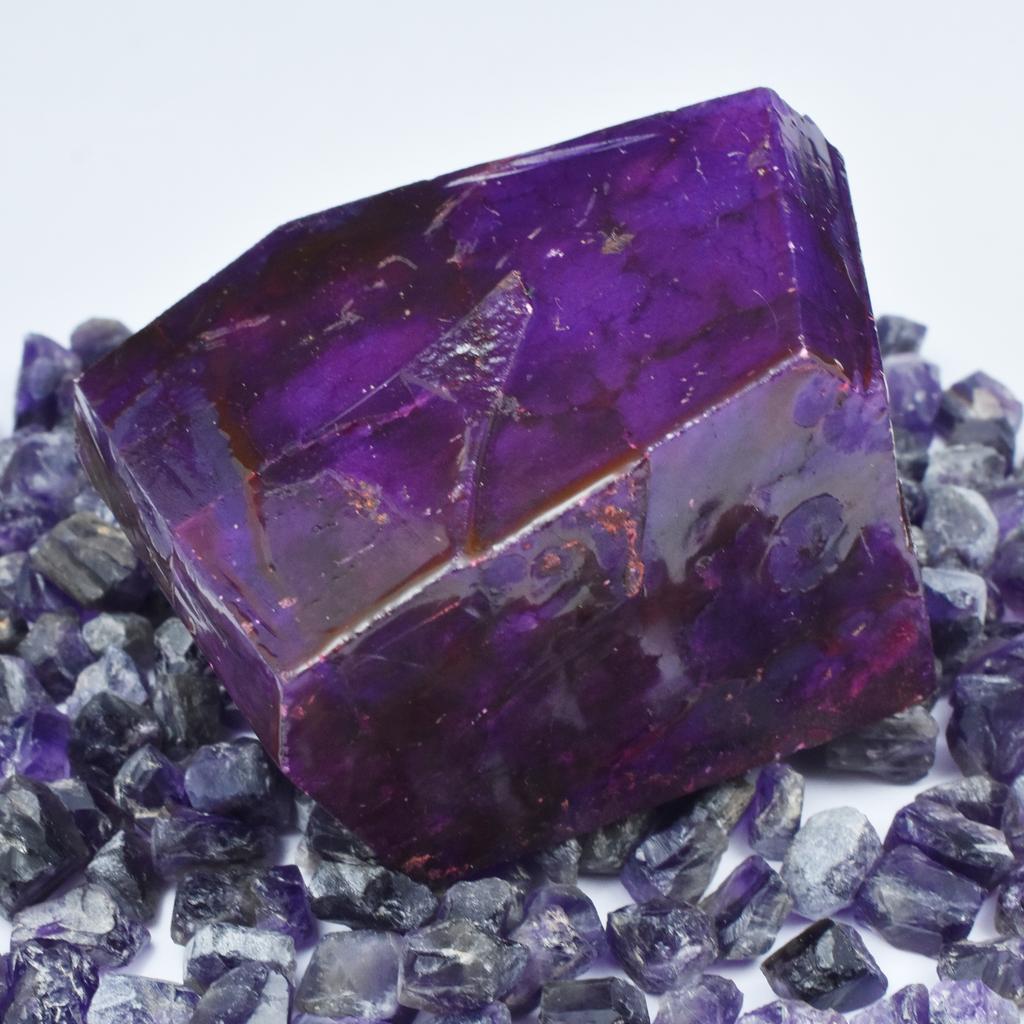 Natural Purple Sapphire Loose Gemstone 145 ct Uncut Rough September Birthstone for Gem Collections