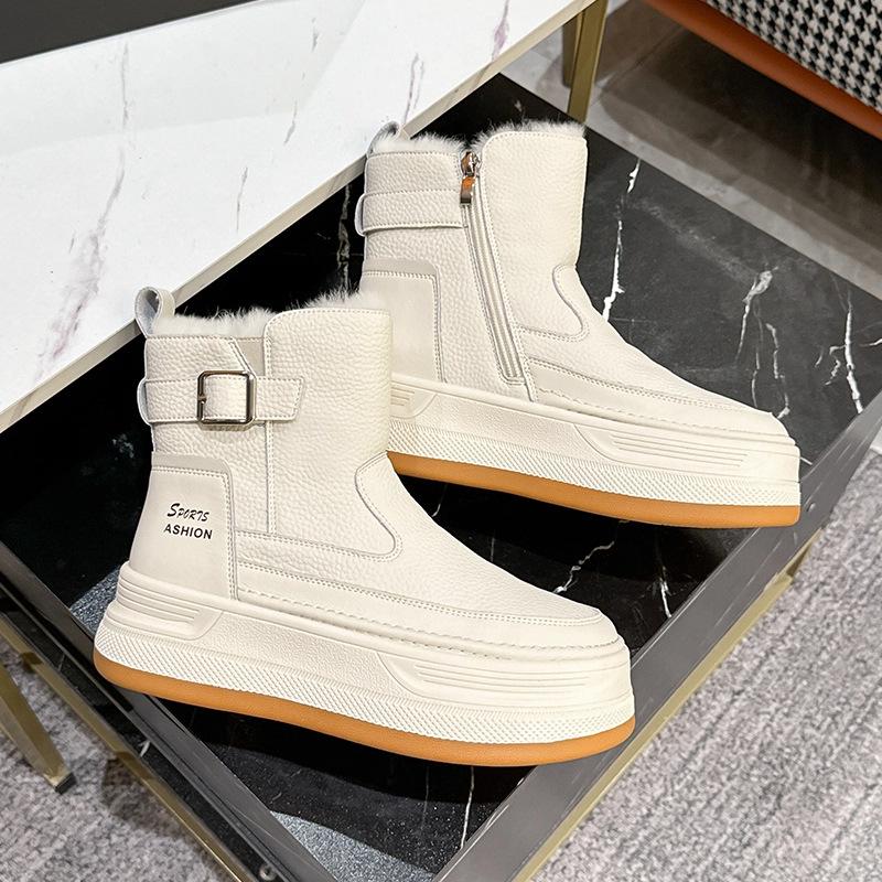 Northeast snow boots women's 2025 winter new velvet thickened large cotton shoes non-slip thick-soled short boots genuine leather Martin boots