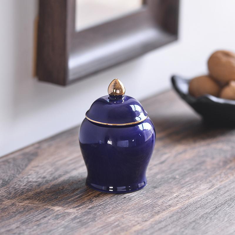 Nordic Mini Ceramic Tea Leaf Jar Fragrant Powder Sealing Portable Travel Small Tea Jar Gilded Porcelain Storage Bottle Container