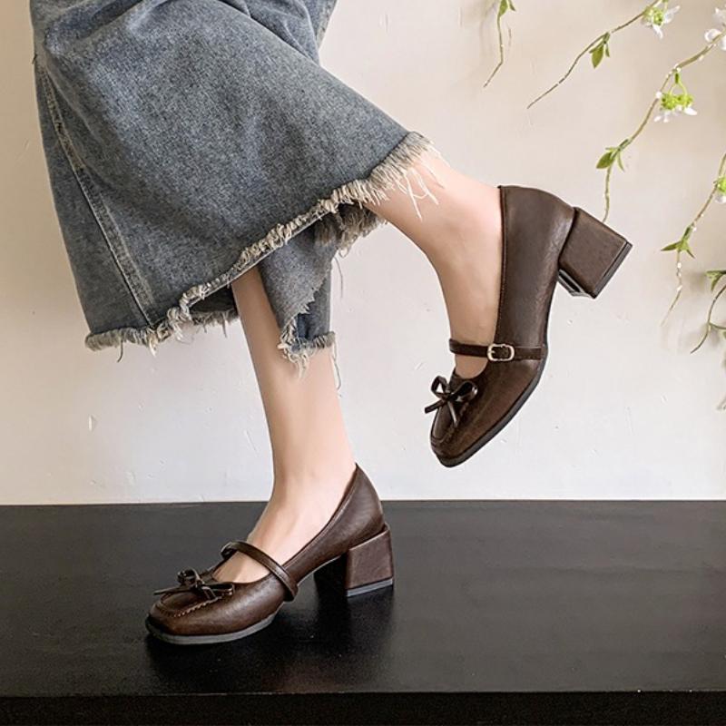 Mode Frühling Herbst Neuer Stil Luxusschuhe Mode Flache Runde Zehenpartie Mittelhohe Absatzschuhe Damen Elegant Outdoor Einzelne Pumps Schuhe Zapatos