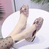 Calzado para mujer – Zapatillas