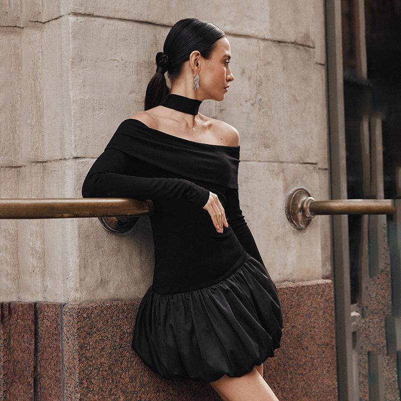 European & American Sexy Off-Shoulder Black & White Patchwork Slim Bubble Dress - Long-Sleeved, Autumn/Winter Collection.