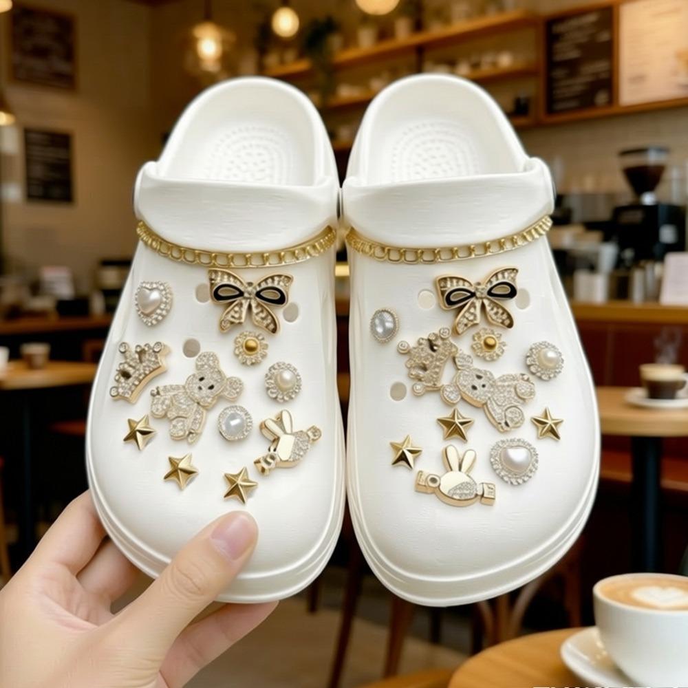 24PCS Luxury Design Shoe Charms Set Accessories for Clogs Shoe Buckle Gold Plated Bear Rhinestone Bow Chain DIY Shoes Decoration