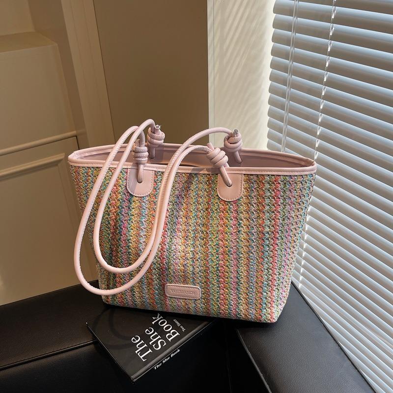 Large Capacity Bag Women's New Seaside Beach Vacation Shoulder Bag Fashionable Versatile Woven Tote Bag