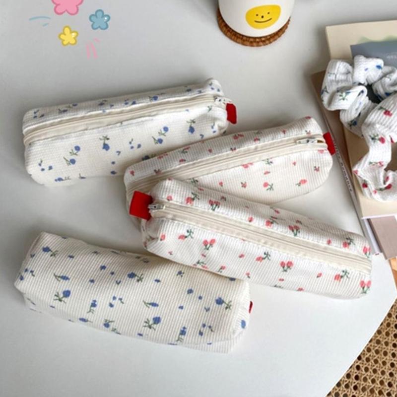 Tiny Blossomy Pen Case Permanent Polyester Cosmetic Planner With Dense Size For Daily Use