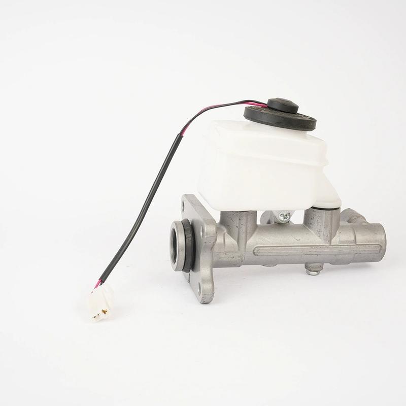 47201-60410 47201-60460 47201-60400 47201-60540 47201-60570 4720160410  Suitable for Toyota Land Cruiser brake master cylinders