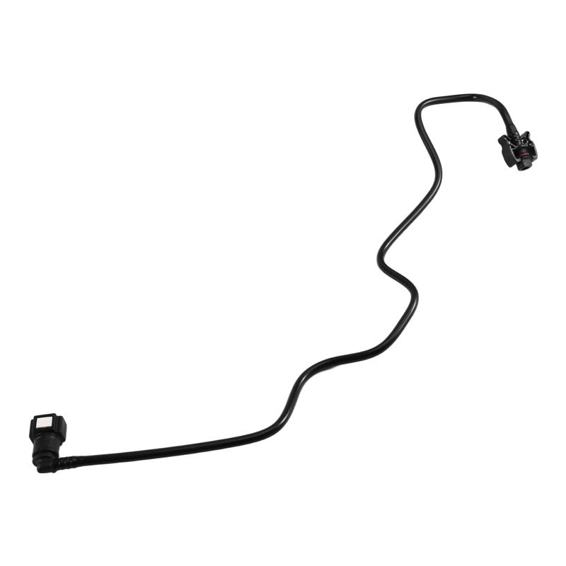 For Volvo S60 S80 V70 XC60 XC70 Cooling System Expansion Tank Breather Radiator Hose Pipe 31368200-AU62
