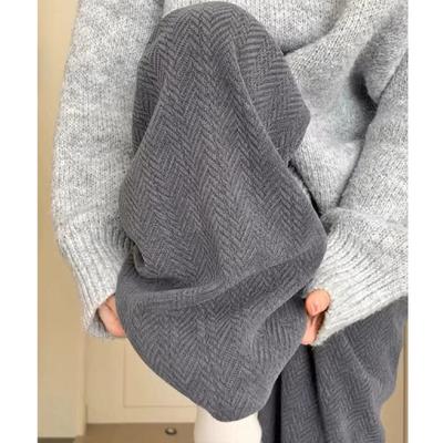 Alt giyim (Kadın) – Pantalon ve Kapriler