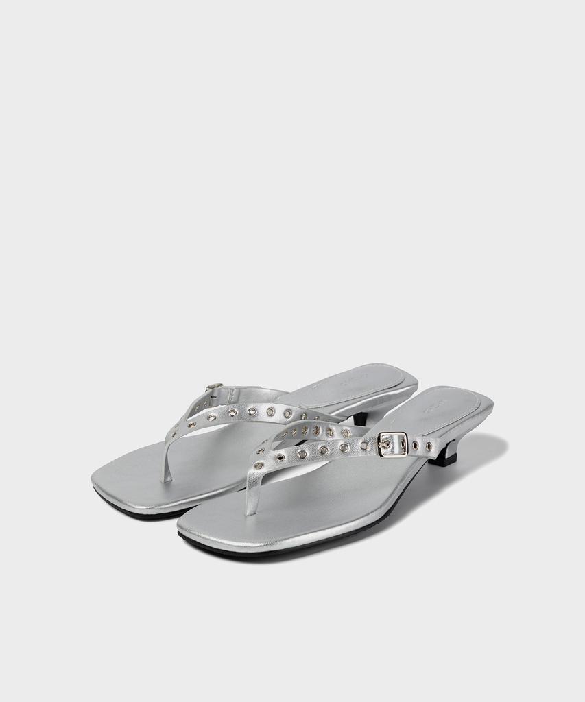 Khiho Eyelet Kitten Flip-Flops Silver