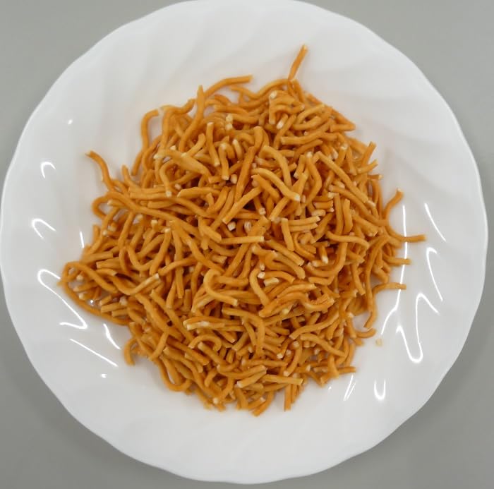 Oyatsu Company Baby Star Ramen Chicken Flavour 68g x 12 pungi de [Oficial] (Mult Calciu, Rețete, Gătit, Gustări)