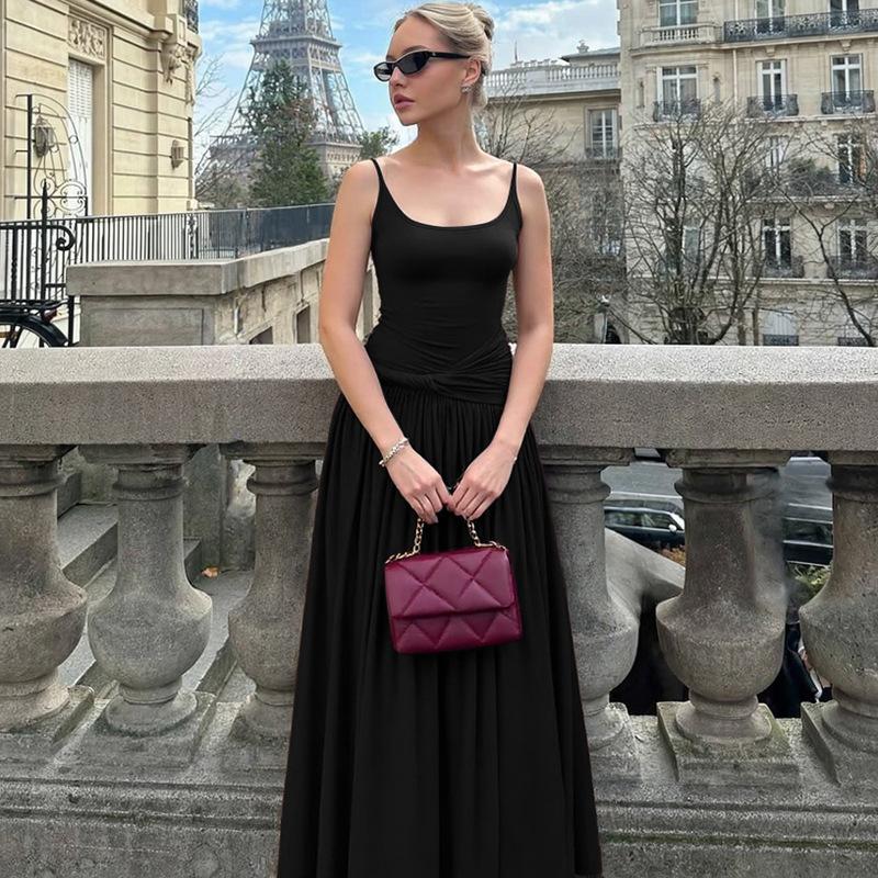 Wholesale summer new European and American women's clothing French elegant wind sleeveless waist slim sexy suspender dress