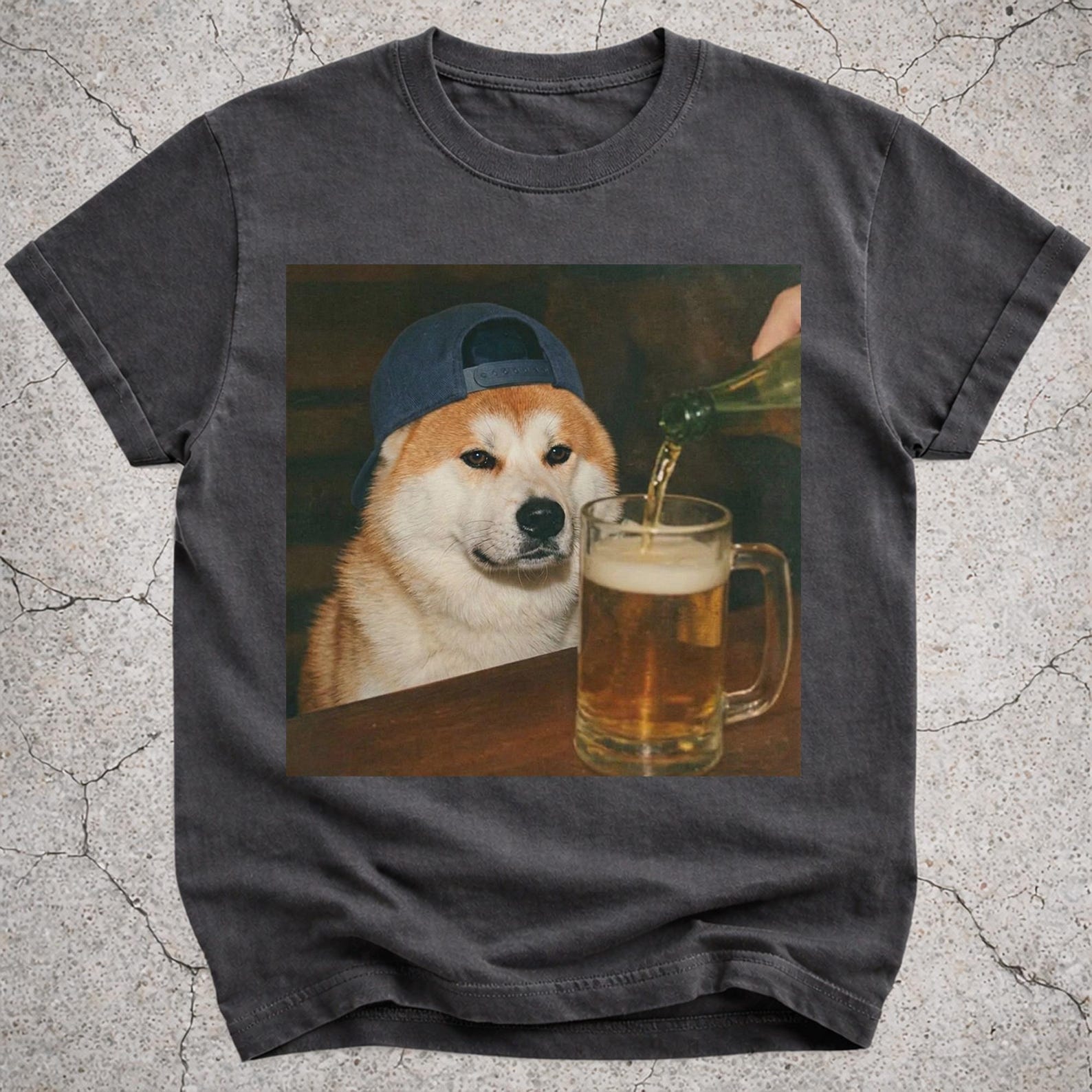 Akita Inu Drinking Beer Shirt, Funny Akita Dog Meme Tee, Beer Lover Gift, Akita Owner Vintage Tee, Silly Novelty Shirt XL