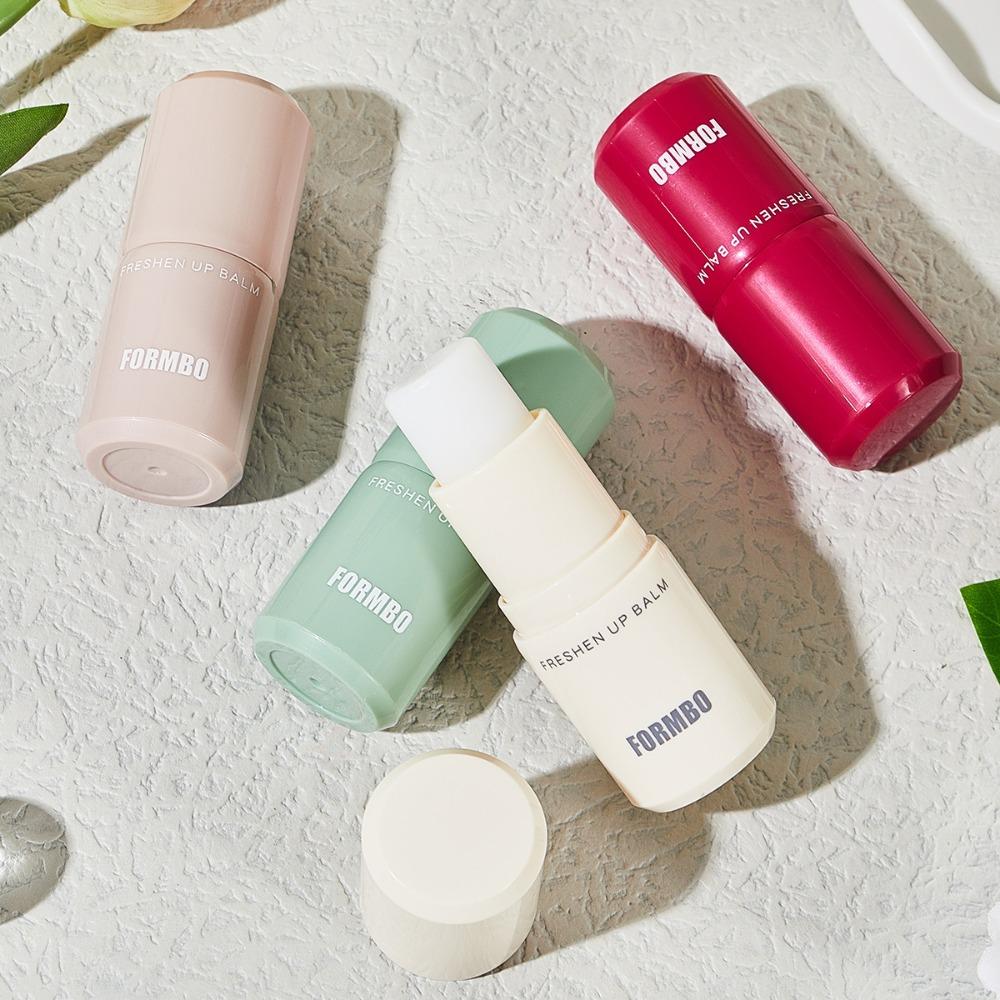 Idealny wybór dla długotrwałego i naturalnego zapachu: Stałe perfumy o 4 zapachach, w małych i przenośnych opakowaniach!