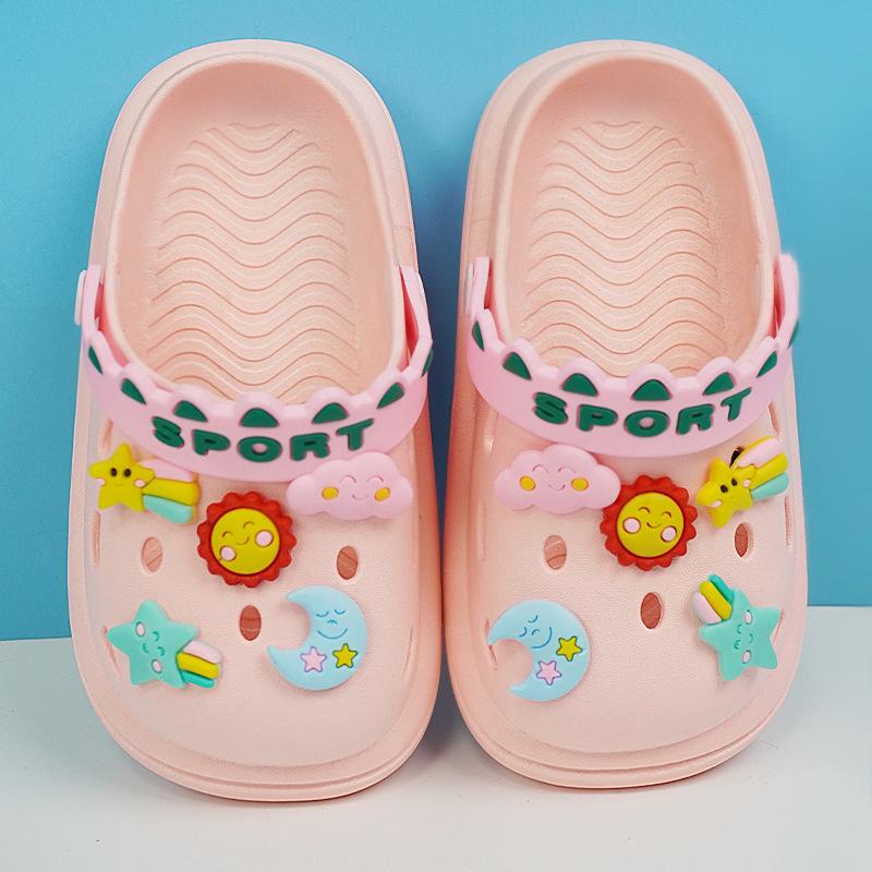 Kids' Breathable Cartoon Closed-Toe Summer Sandals - Lightweight Outdoor Shoes for Boys & Girls