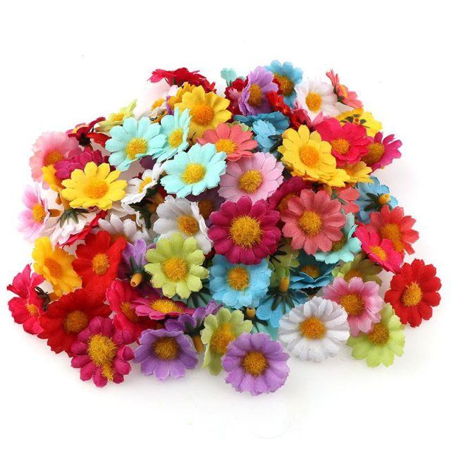 100pcs Mini Dasiy Artificial Flowers Head Wedding Decoration for Home Decor DIY Wreath Gift Box Scrapbooking Craft Fake Flower