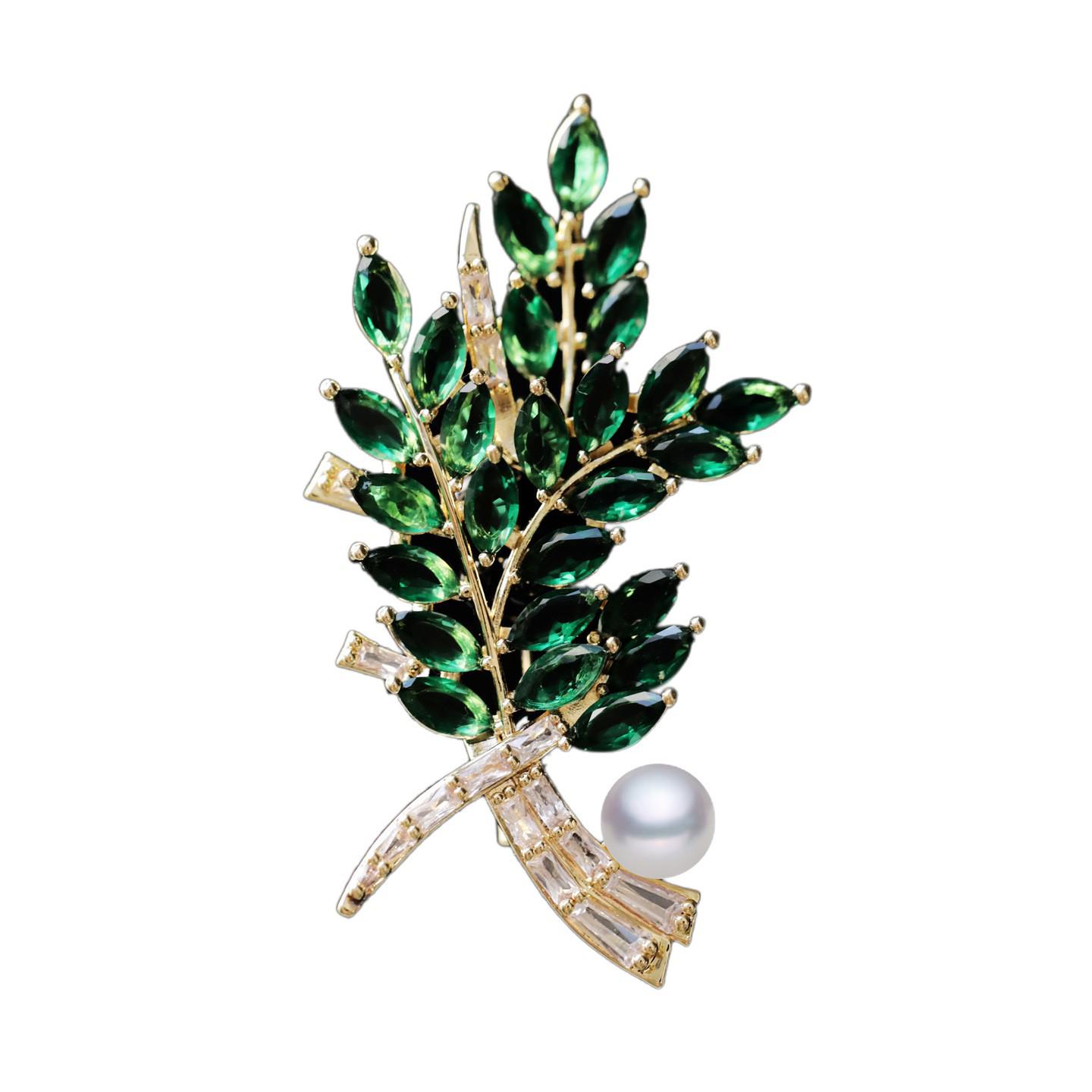 Bo Xin Yun Elegant Copper Zircon Flower Brooch for Coat or Suit