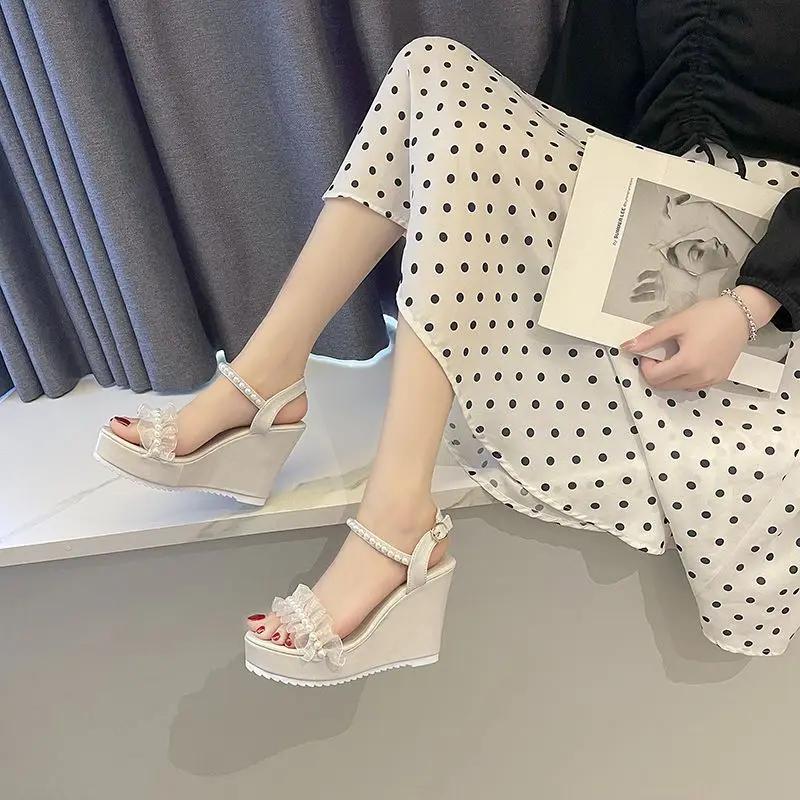 Fashion High Heels Lace Sandals for Women Ladies Shoes Wedges Heel Summer 2024 Platform Pearl Beige One Word Outdoor Wedge Waterproof F