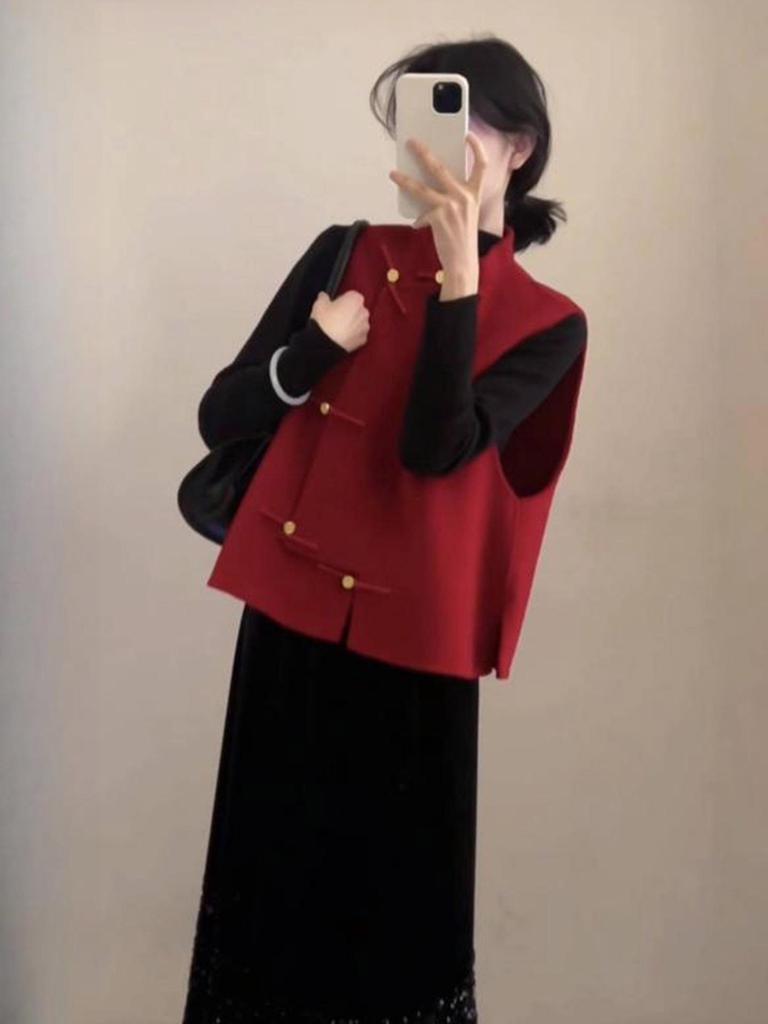 Damen Set Herbst/Winter 2025 Chinesischer Nationalstil: Froschknopf-Weste, Langarm-Oberteil und Rock