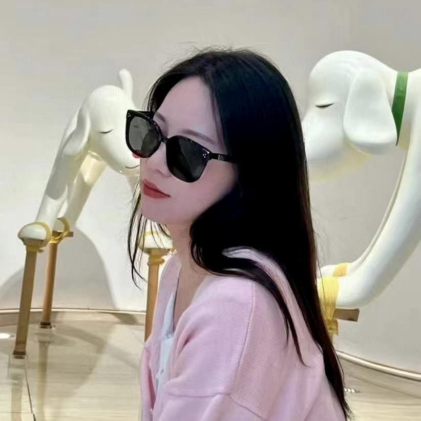 2024 Trendy GM Plate Sunglasses for Women, Slimming Korean Style, Xiaohongshu-Inspired, Dada Fashion, Void Aesthetic