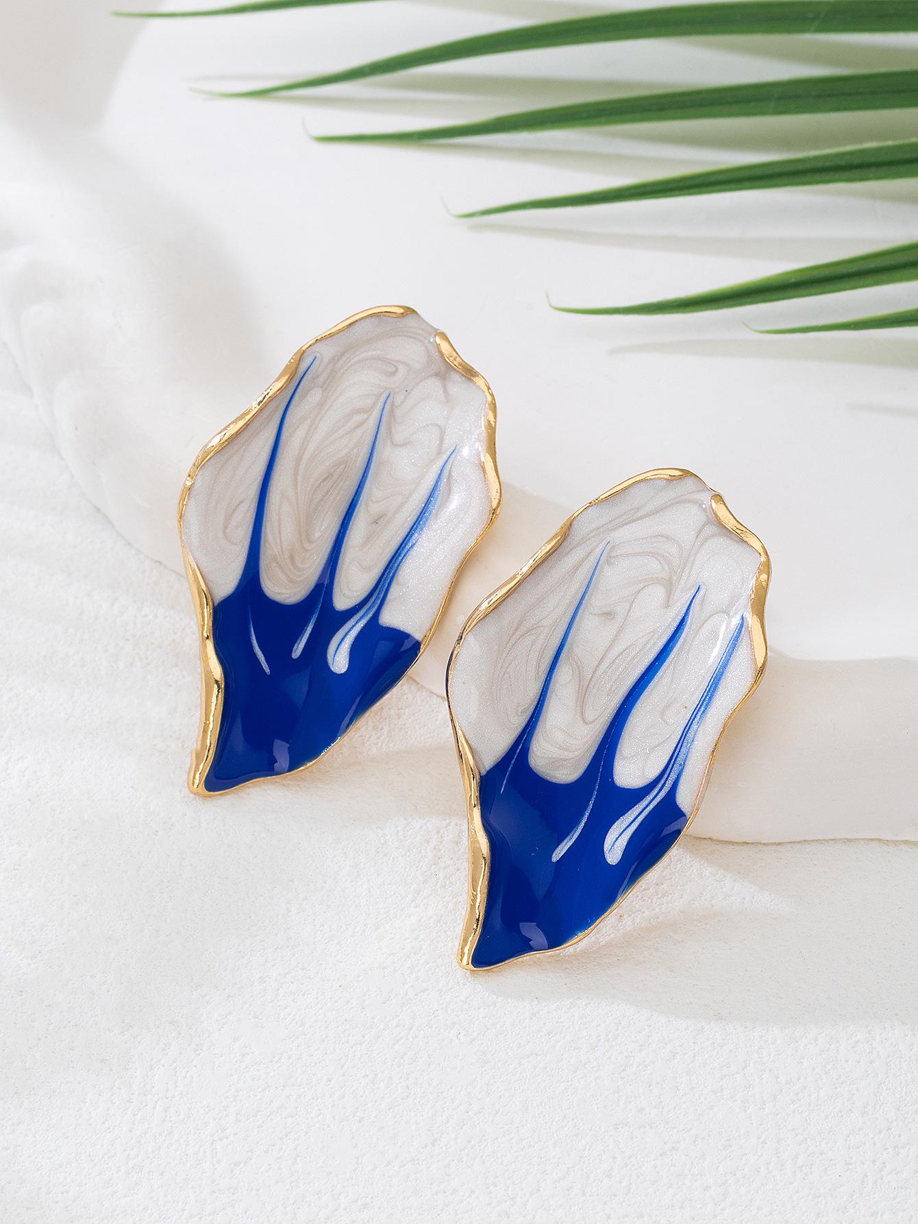 Женские высококачественные эмалевые серьги-гвоздики с плиссировкой и геометрическим рельефом