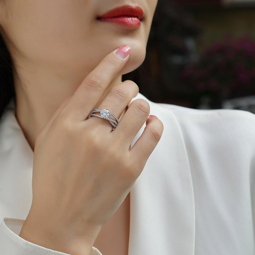 S925 Silver Fantastic Ring Moissanite Ring