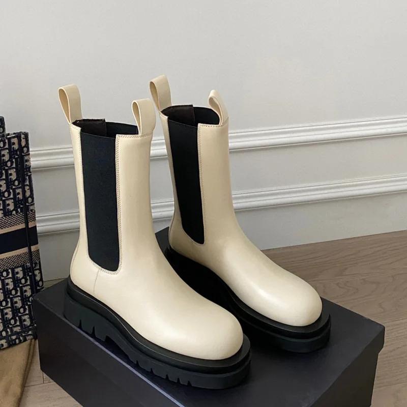Fashion 2025 New Chelsea Boots Women/man Couple Models Platform Mid Boots Round Toe Slip On Rain Boots Leather Fashion Large Size Shoes