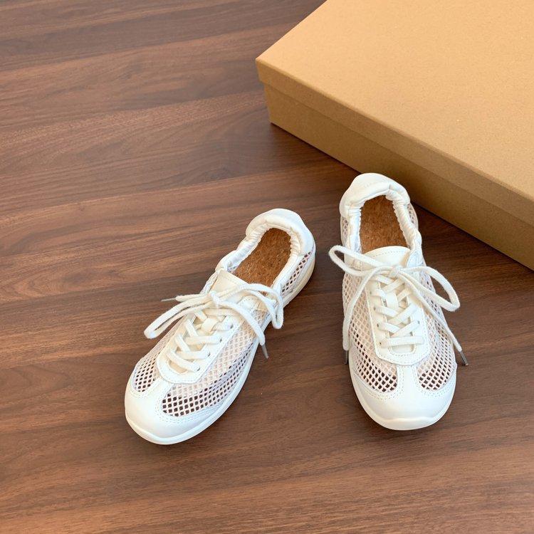 

Mesh breathable German training shoes women s new casual sports shoes in the summer of 2025 flat-bottomed versatile small Forrest Gump shoes 35
