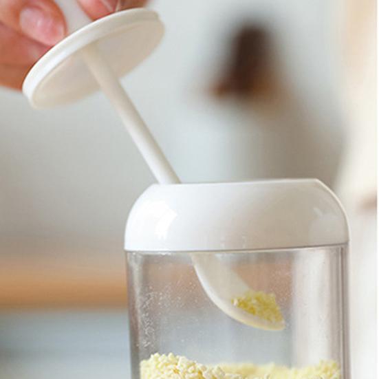 Salt Spice Pepper Sugar Bottle Lid Seal Seasoning Box Spoon Jar Kitchen Cruet