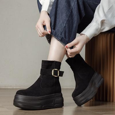 2025 Winter Neue Damenstiefel Britischer Wind Erhöhter 7CM Hoher Absatz Plateau-Stiefel Mode Plus Samt Damenschuhe