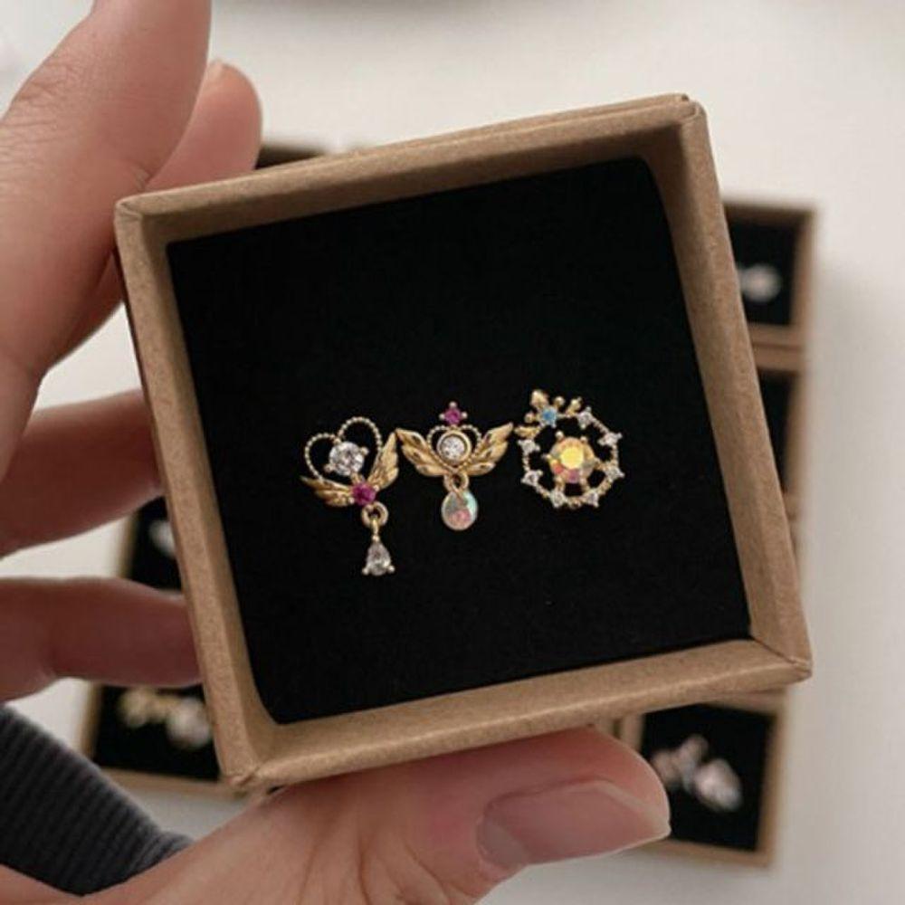 Piercing set craft box Ggd including 3 types of heart ring cubic